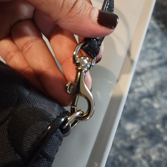 Black Coach Clutch/Wristlet - Picture 8 of 8